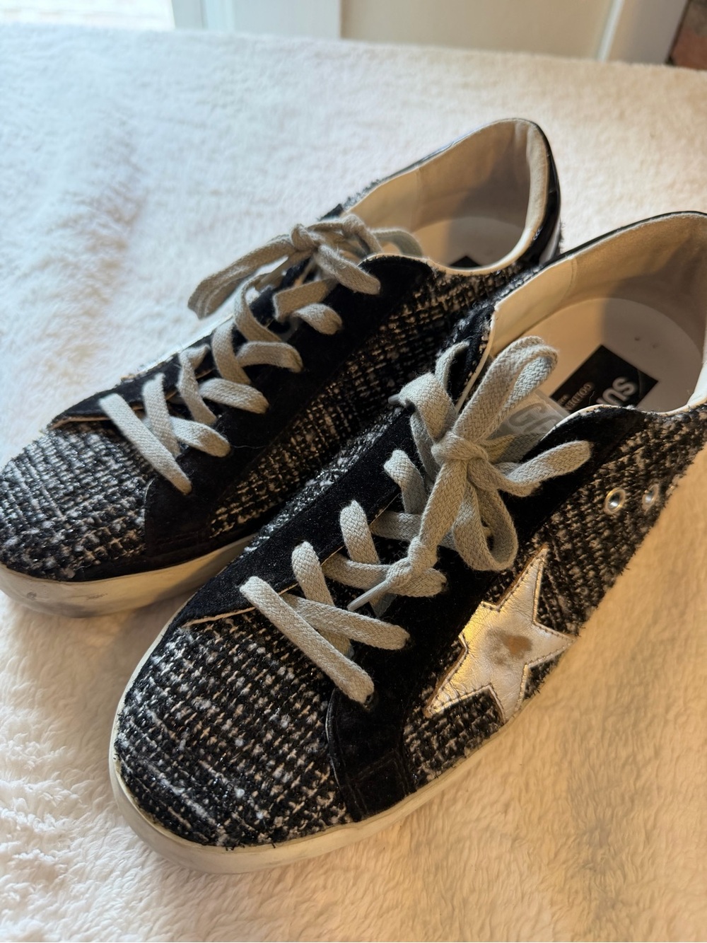 Golden Goose Women’s Sneakers with Box Black, White and Silver US8 - Picture 2 of 6